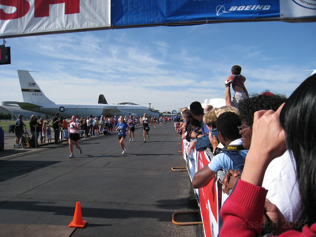 USAF Half Marathon 2009 275.jpg - The 2009 United States Air Force Half Marathon in Dayton Ohio run on September 19, 2009.